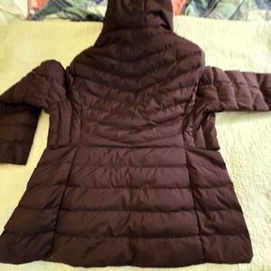 Womens 32 degree puffy jacket  dark purple